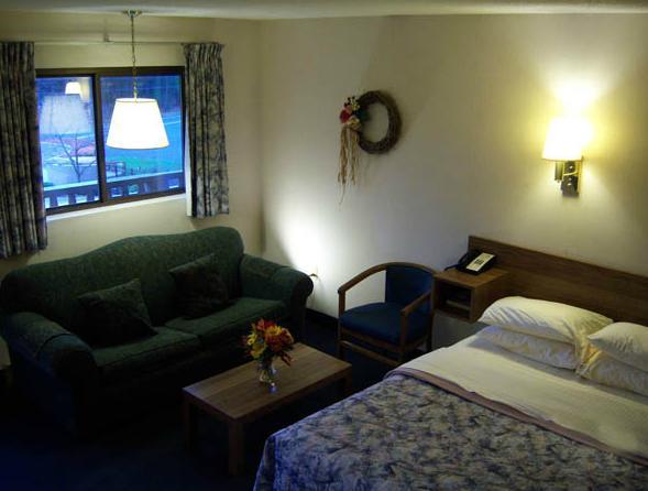 Tall Pines Motel Lake George Dış mekan fotoğraf