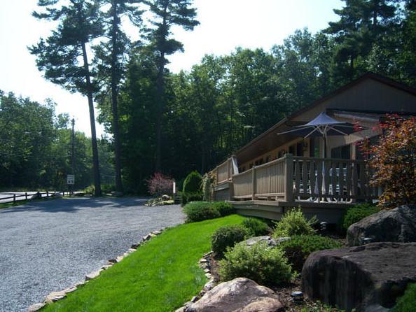 Tall Pines Motel Lake George Dış mekan fotoğraf
